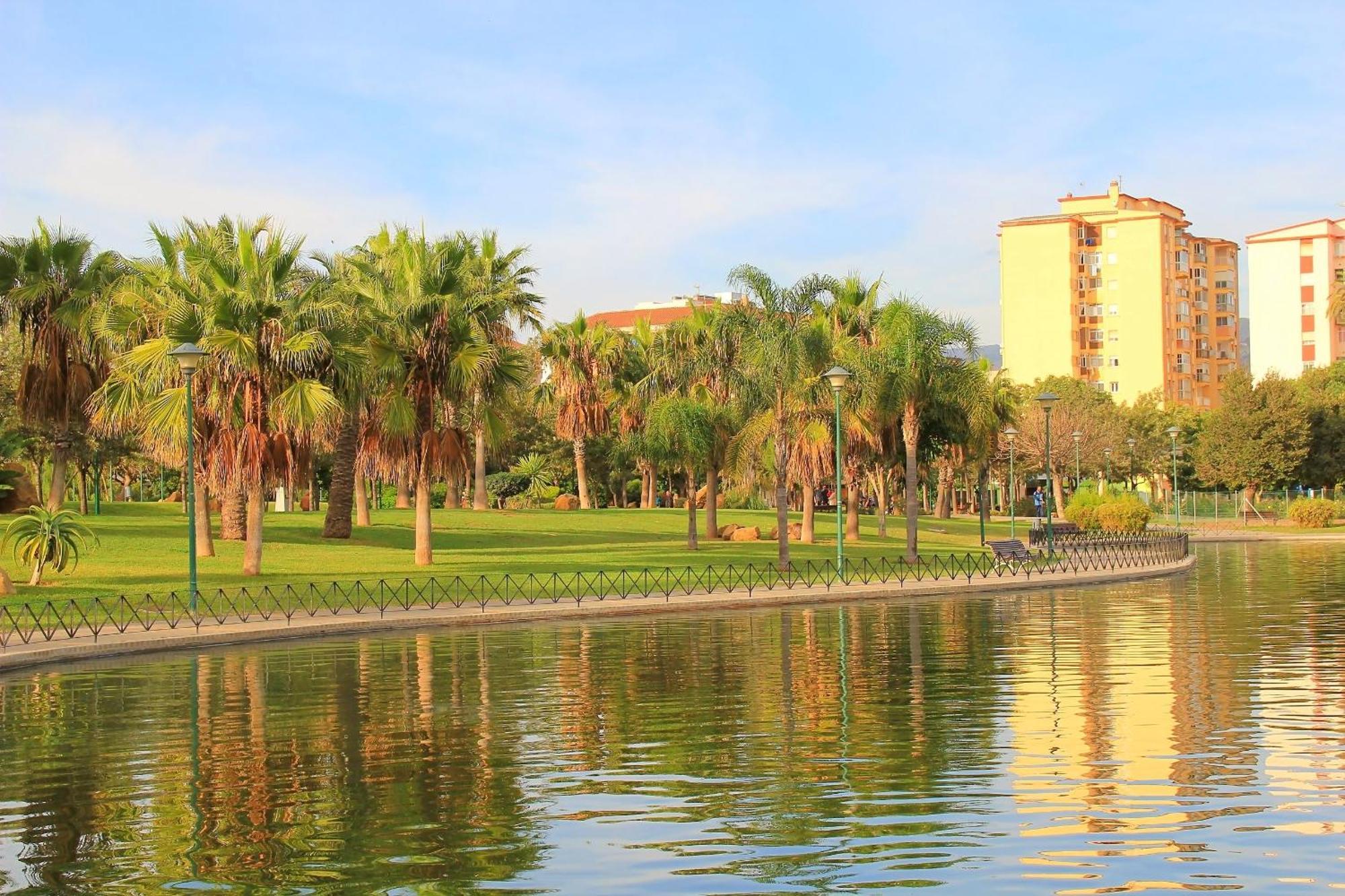 Ave Huelin 3Rooms Alojamiento Con Parking Y Ac Малага Экстерьер фото